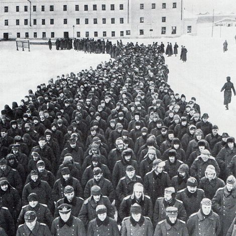 Немцы, плененные под Сталинградом.