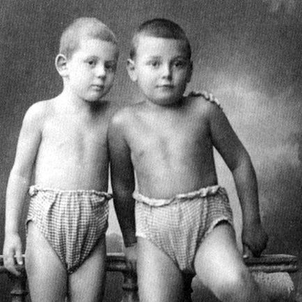 Вася Сталин и Артем Сергеев. 1926г.