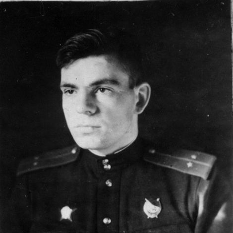 Старченков И.С. — Герой Советского Союза.