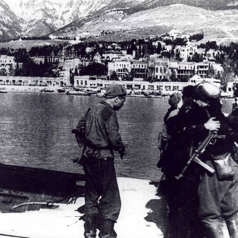 Партизаны в Ялте. 1944.