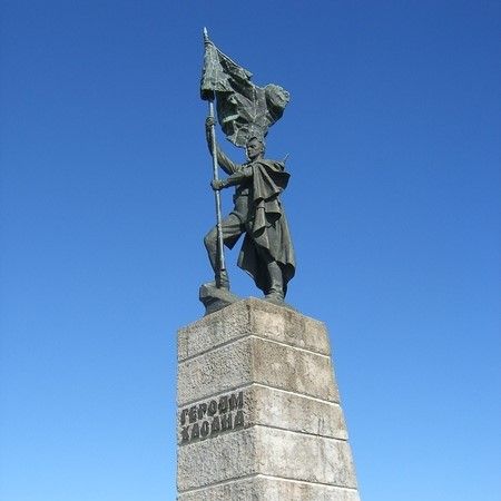 Памятник Героям Хасана. Поселок Краскино, Приморский край