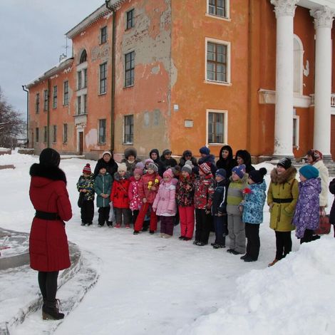 Митинг памяти Жукова Г.К. с участием воспитанников Буланашского дома детского творчества №22