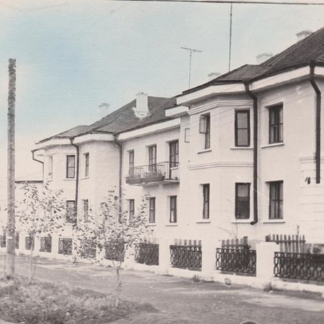 Жилые дома по улице Ленина с эркерами