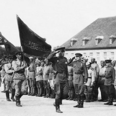 7. 80-я гвардейская дивизия на улицах Вены. 1945 г..