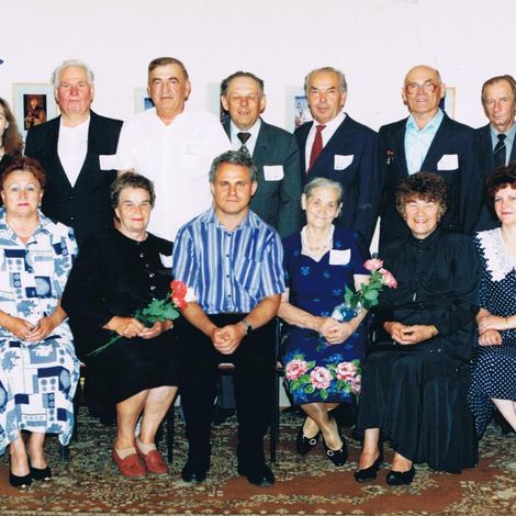 Почетные граждане г. Артемовского в музее. 1996 г.