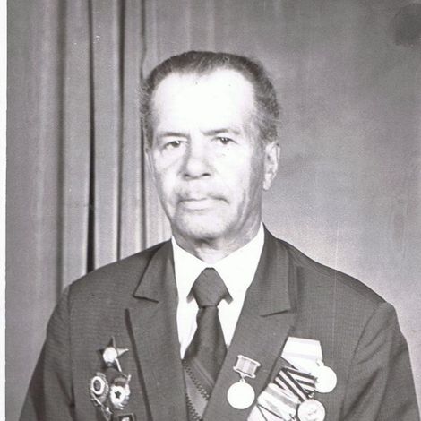 Лукин Александр Петрович. Воевал на 4-м Украинском фронте.
