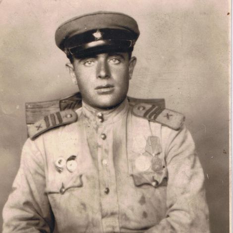 Воробьев Степан Петрович - участник  освобождения Австрии. Фото 1945 г.
