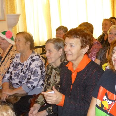 Гости и участницы клуба на юбилее «Рукодельница», 2013 год.