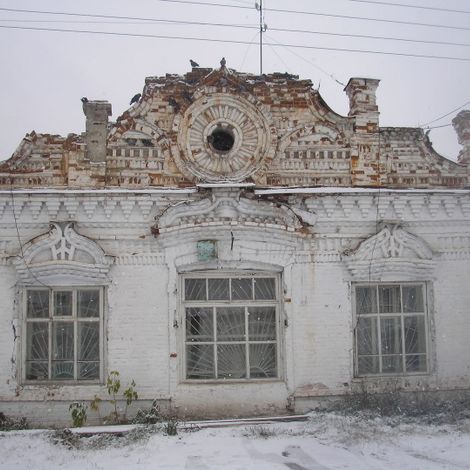 Бывшая купеческая лавка в с. Покровское.
